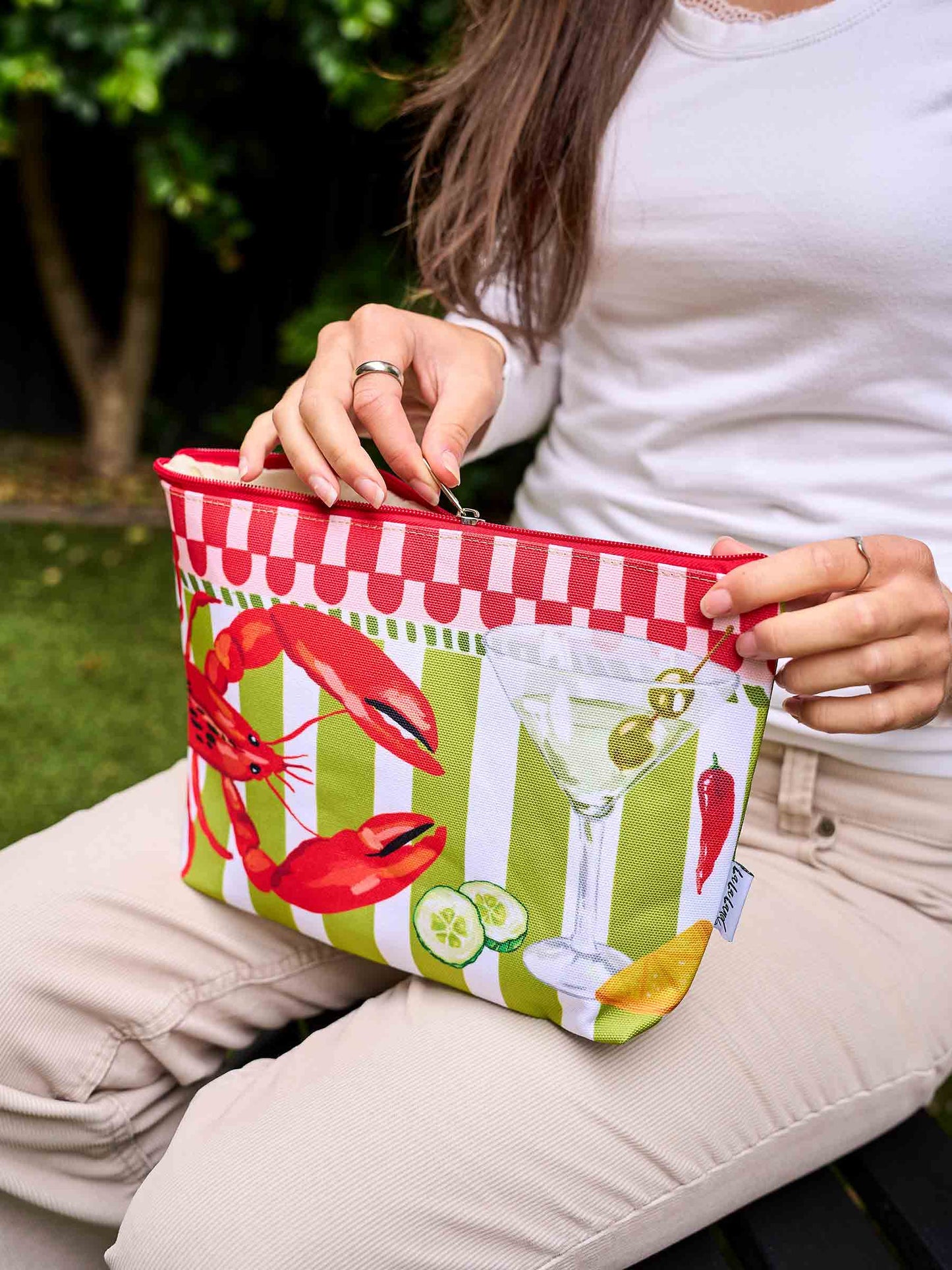 Holiday Pouch Seaview