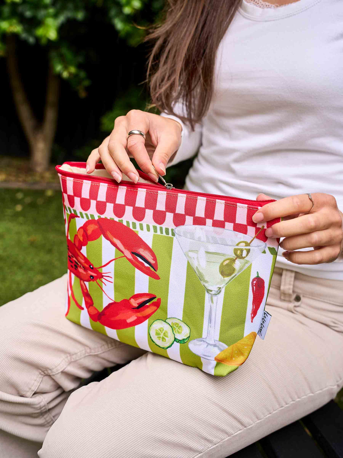 Holiday Pouch Seaview