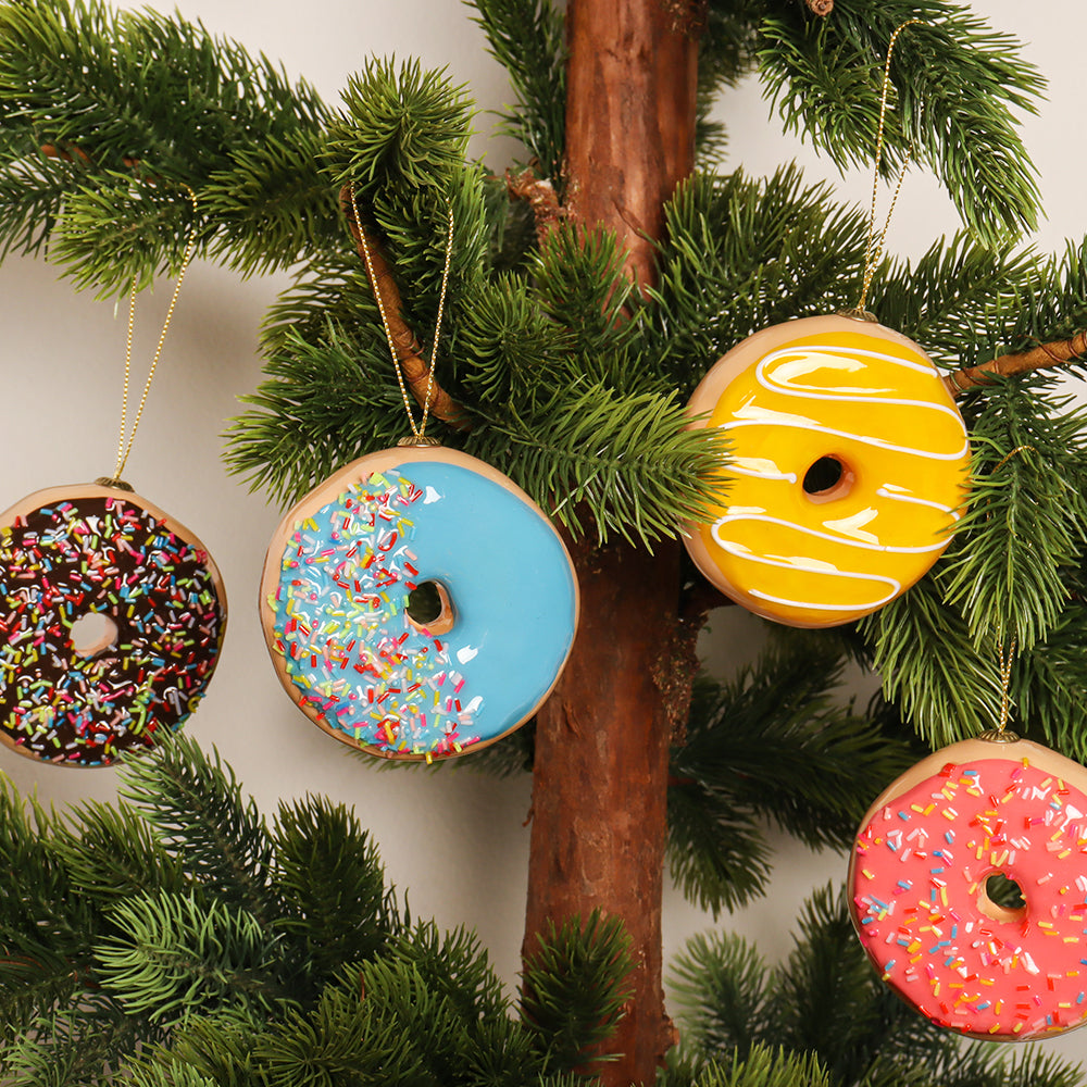 
                      
                        Bauble Set Donut Box
                      
                    