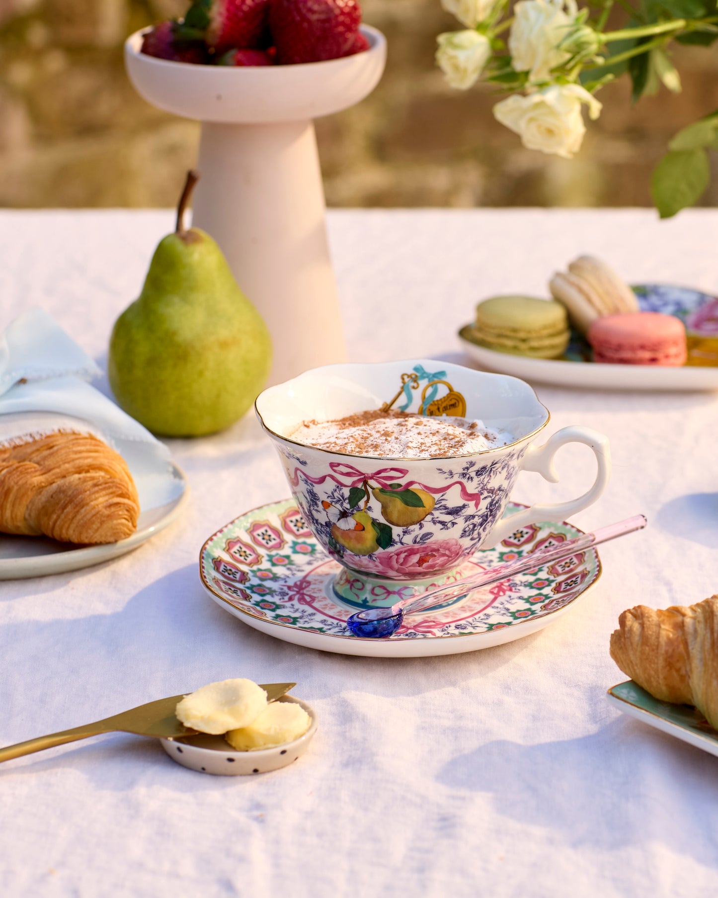 Tea Cup & Saucer Je t'aime Paris