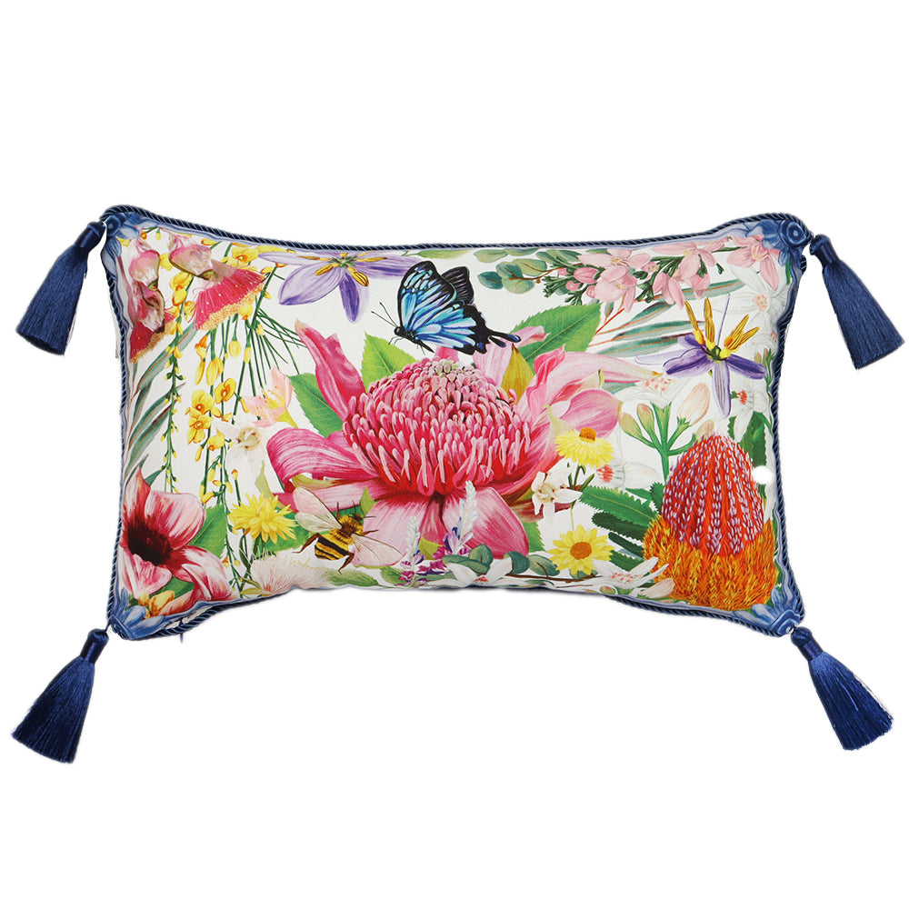 
                      
                        Cushion Enchanted Garden
                      
                    